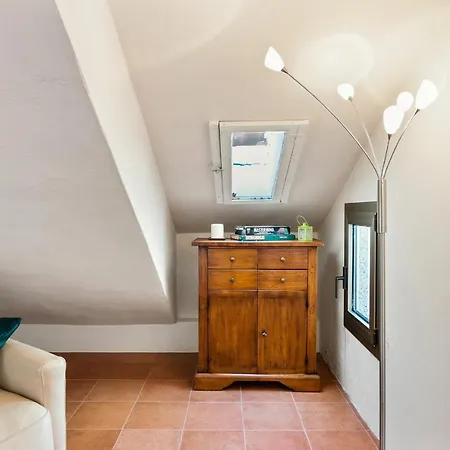Attic View Apartment